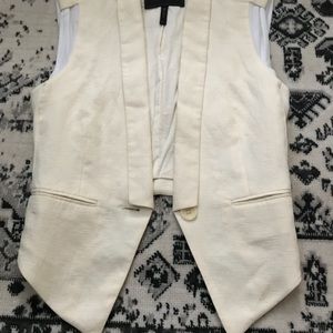Cream BCBGMAXAZRIA structured vest
